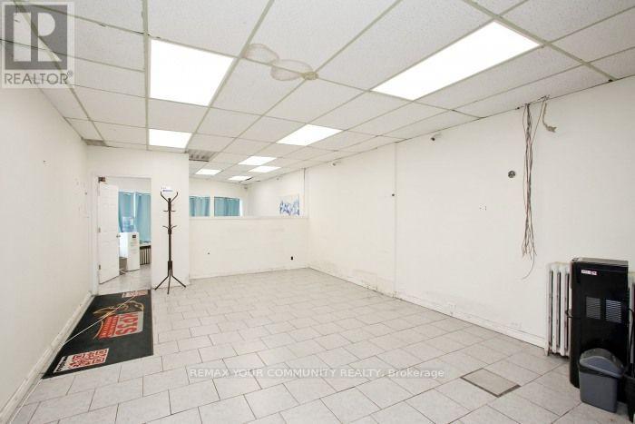 617 Vaughan Road Property Photo 3