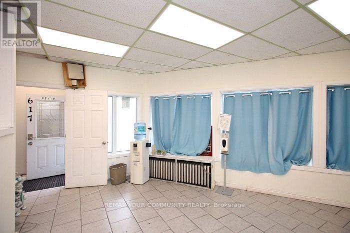 617 Vaughan Road Property Photo 4