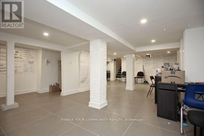 617 Vaughan Road Property Photo 13