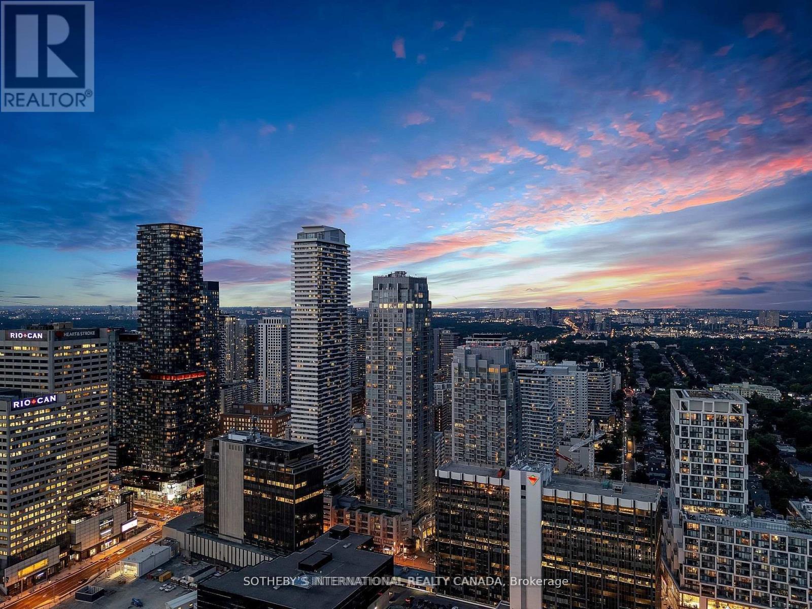 3302 - 2181 Yonge Street Property Photo 29