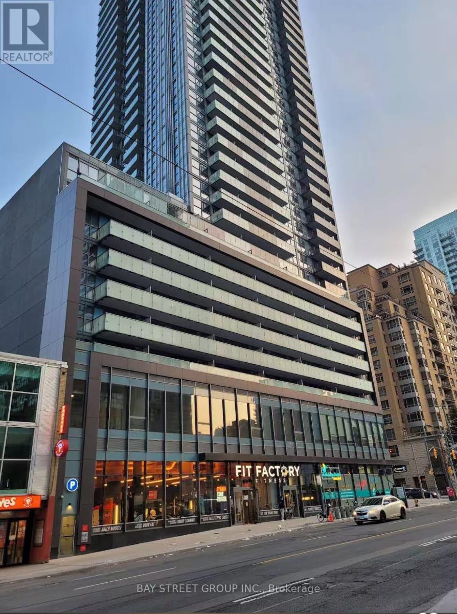 C207 - 161 EGLINTON AVENUE E Property Photo 1