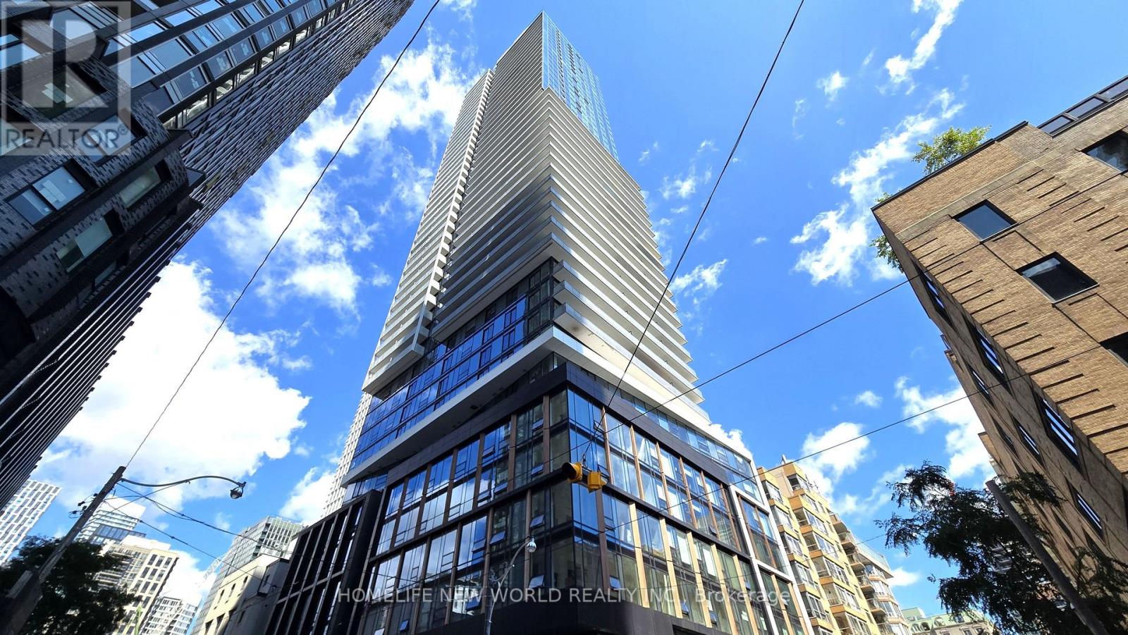 5001 - 89 Church Street Property Photo 1