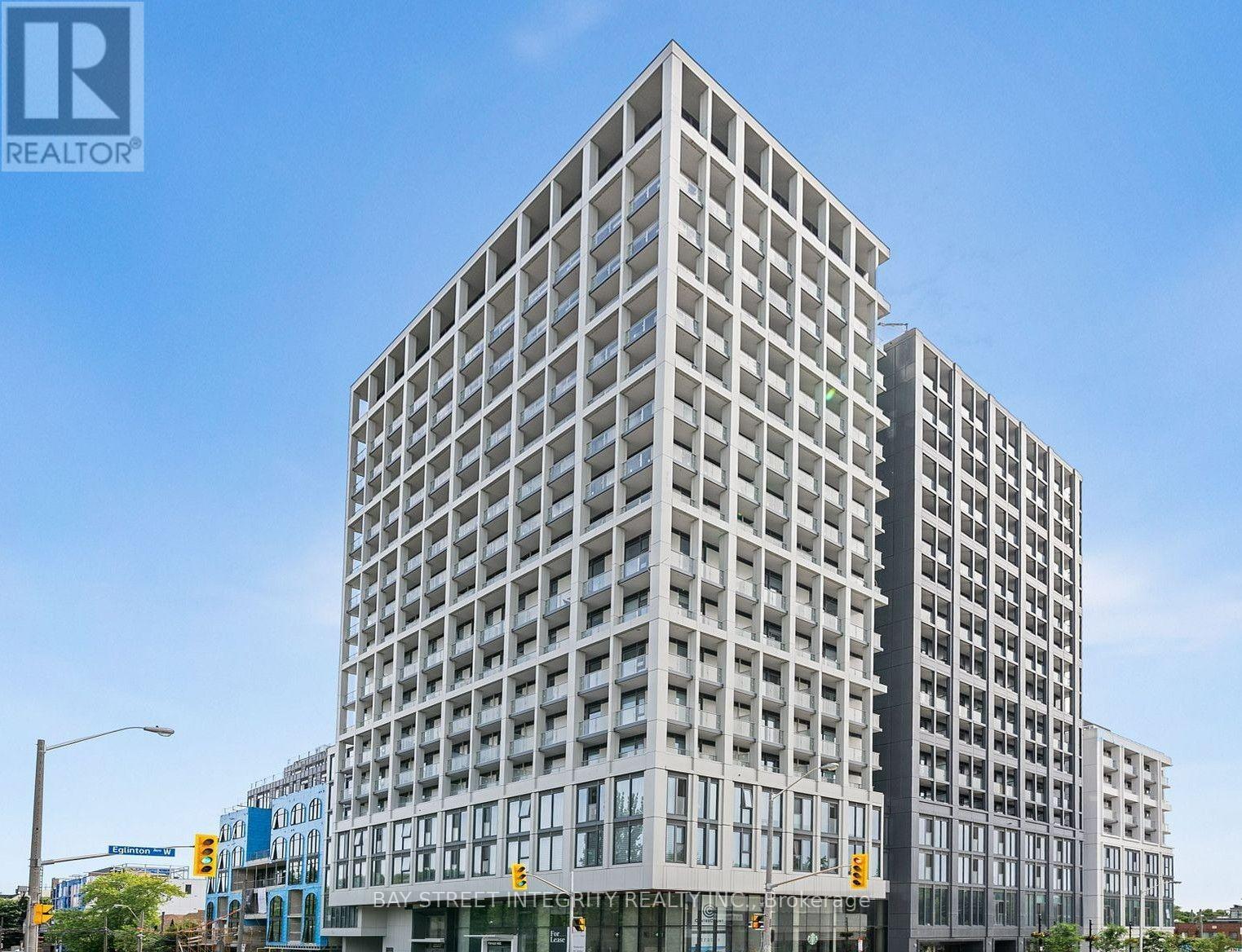 1718 - 2020 BATHURST STREET Property Photo 1