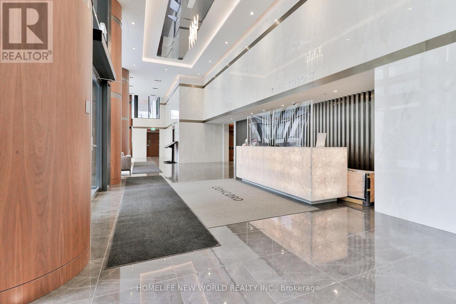 812 - 17 Bathurst Street Property Photo 26
