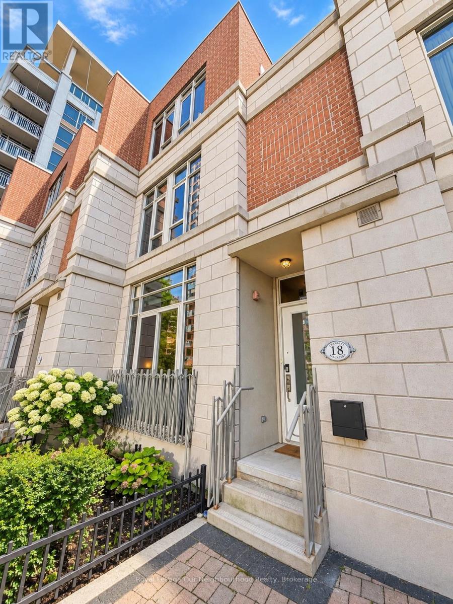 Th8 - 18 Grand Magazine Street Property Photo 1