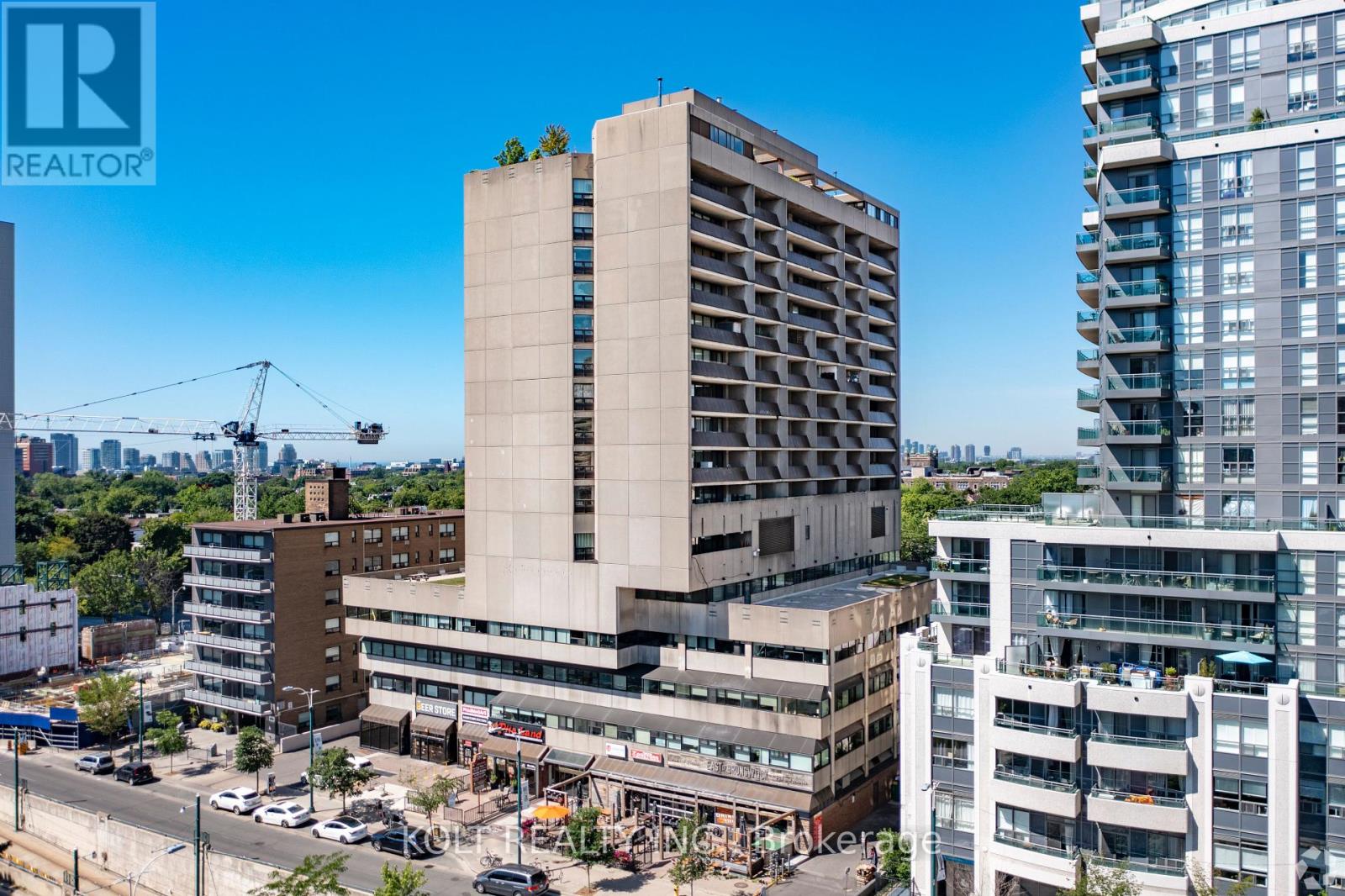 304 - 720 SPADINA AVENUE Property Photo 1