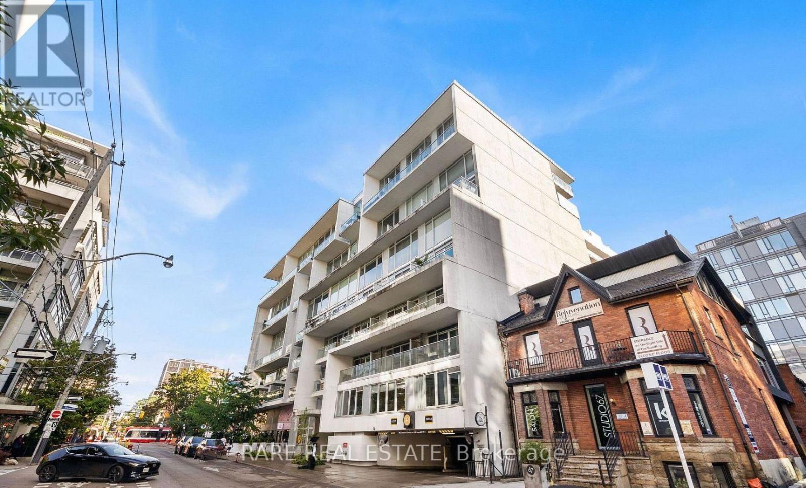 210 - 75 Portland Street Property Photo 1