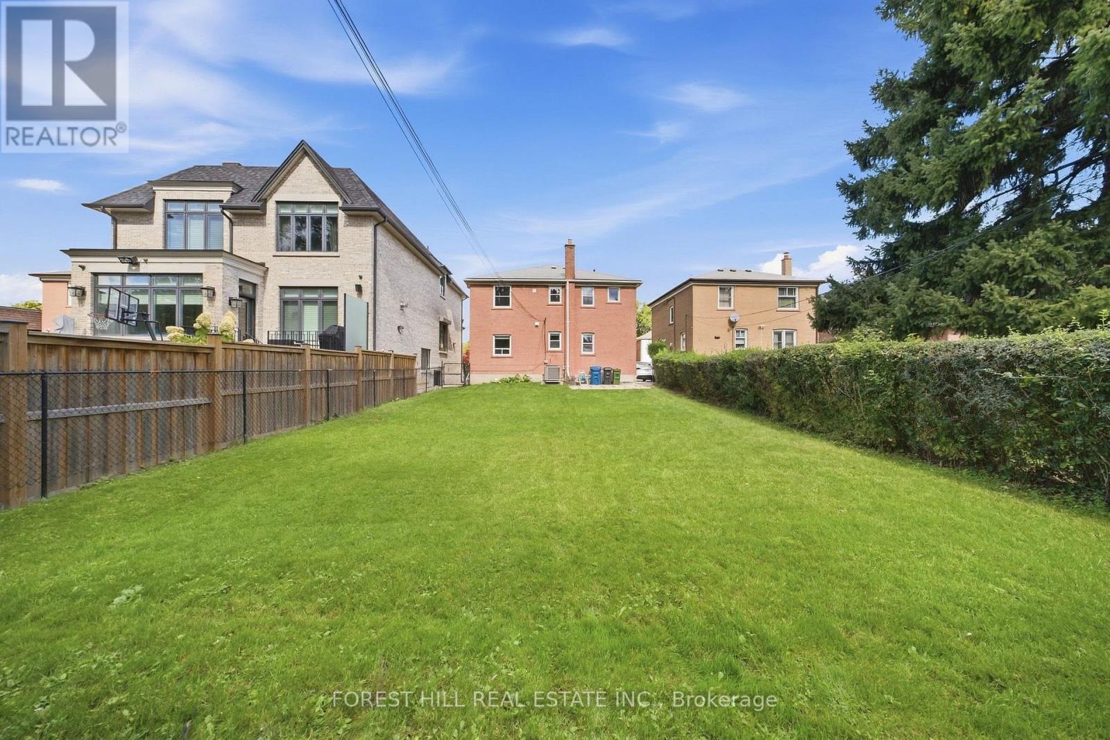 147 Viewmount Avenue Property Photo 3