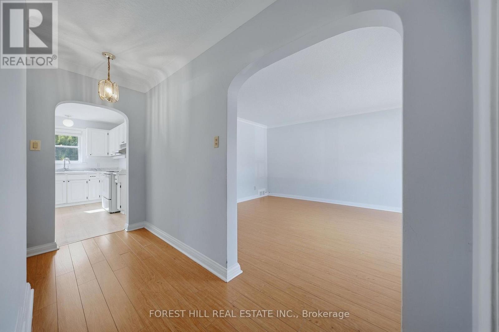 147 Viewmount Avenue Property Photo 6