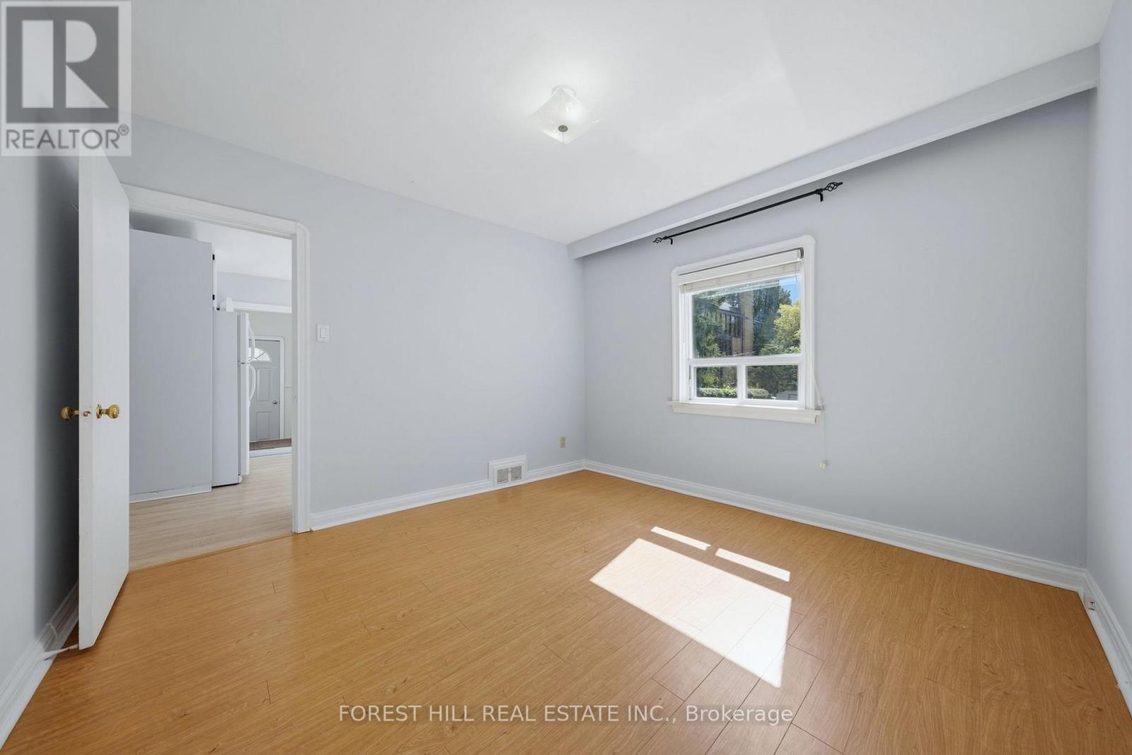 147 Viewmount Avenue Property Photo 9