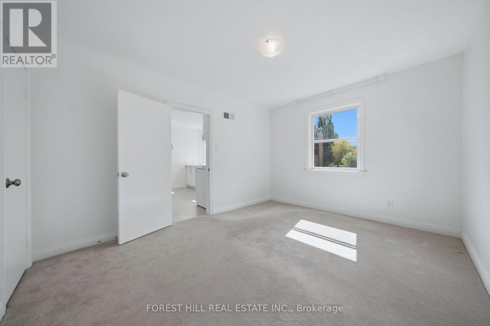 147 Viewmount Avenue Property Photo 14