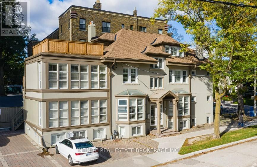 102- B - 12 Lawton Boulevard Property Photo 1