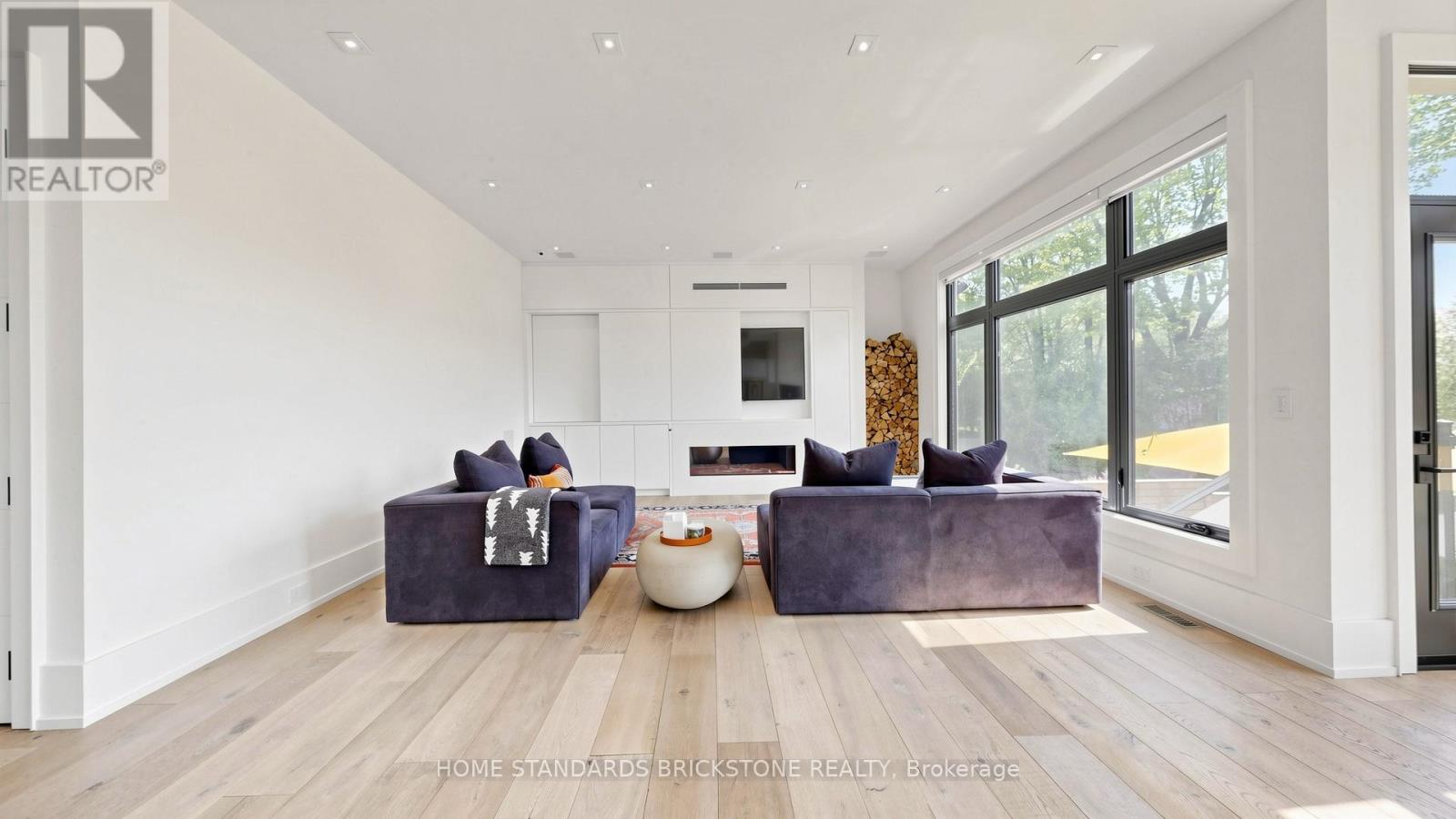 10 Alonzo Road Property Photo 5