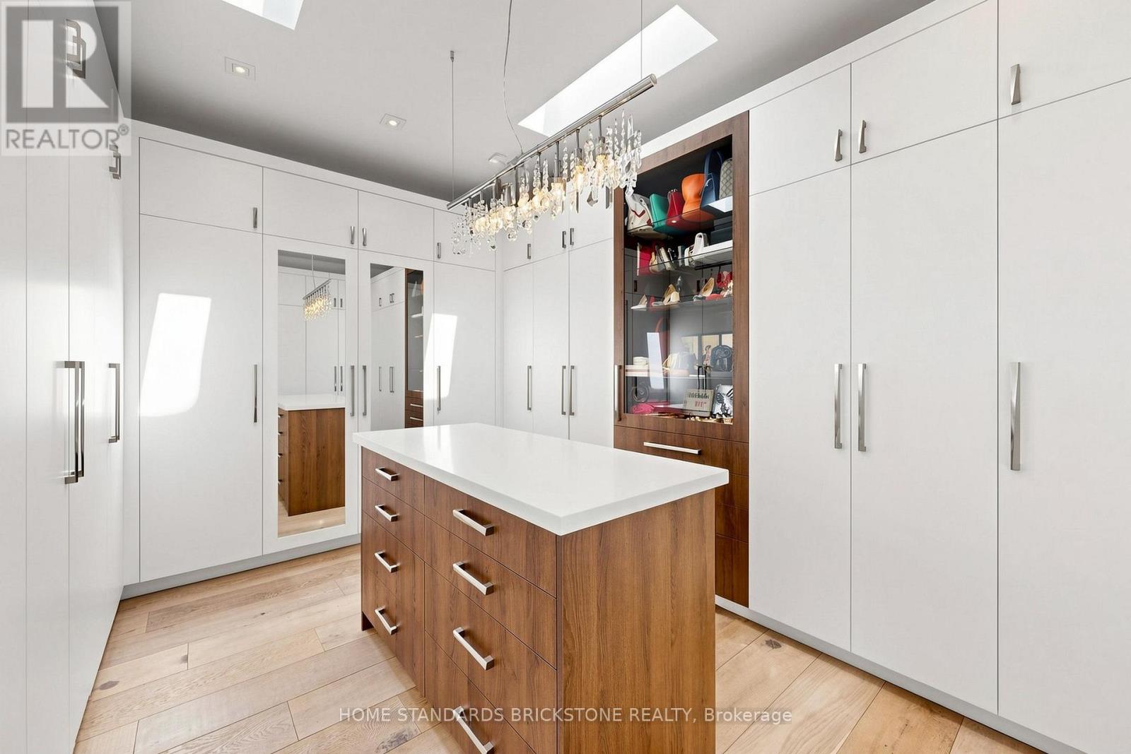 10 Alonzo Road Property Photo 21