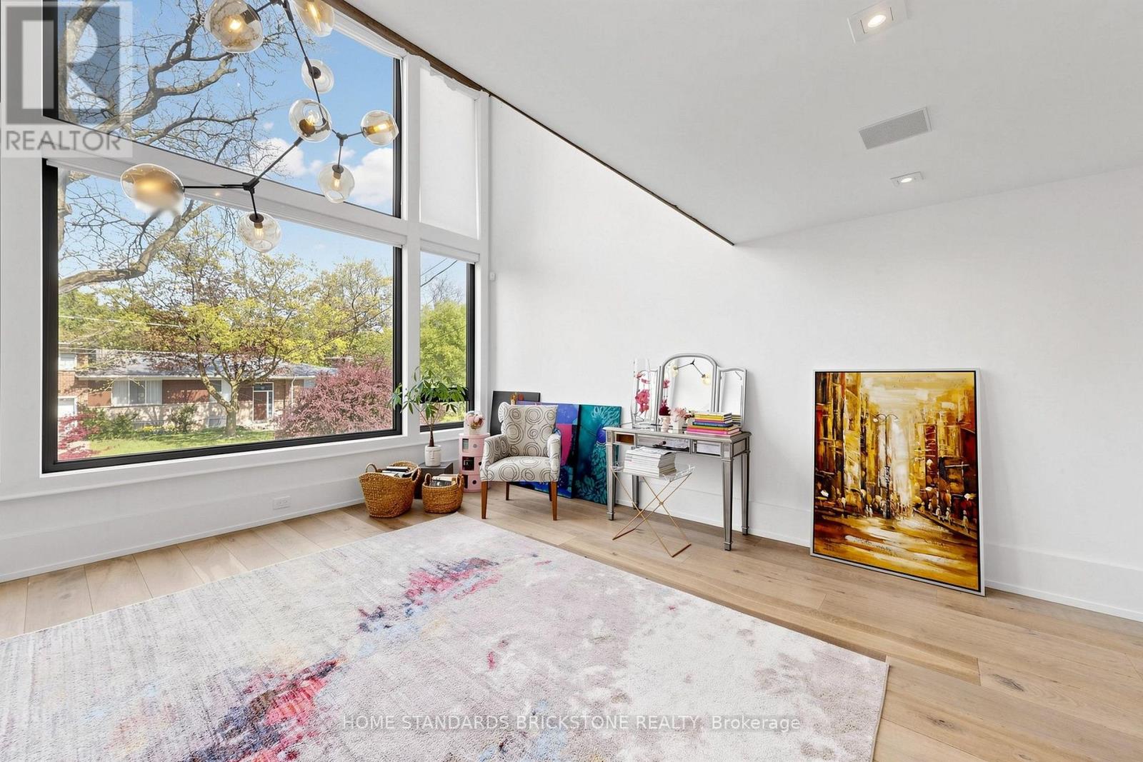 10 Alonzo Road Property Photo 28