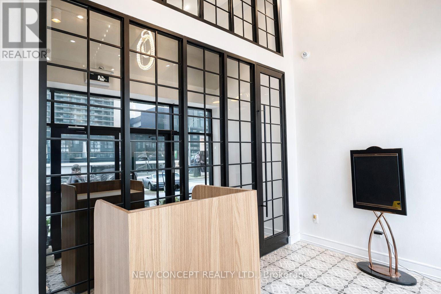35 Sheppard Avenue E Property Photo 3