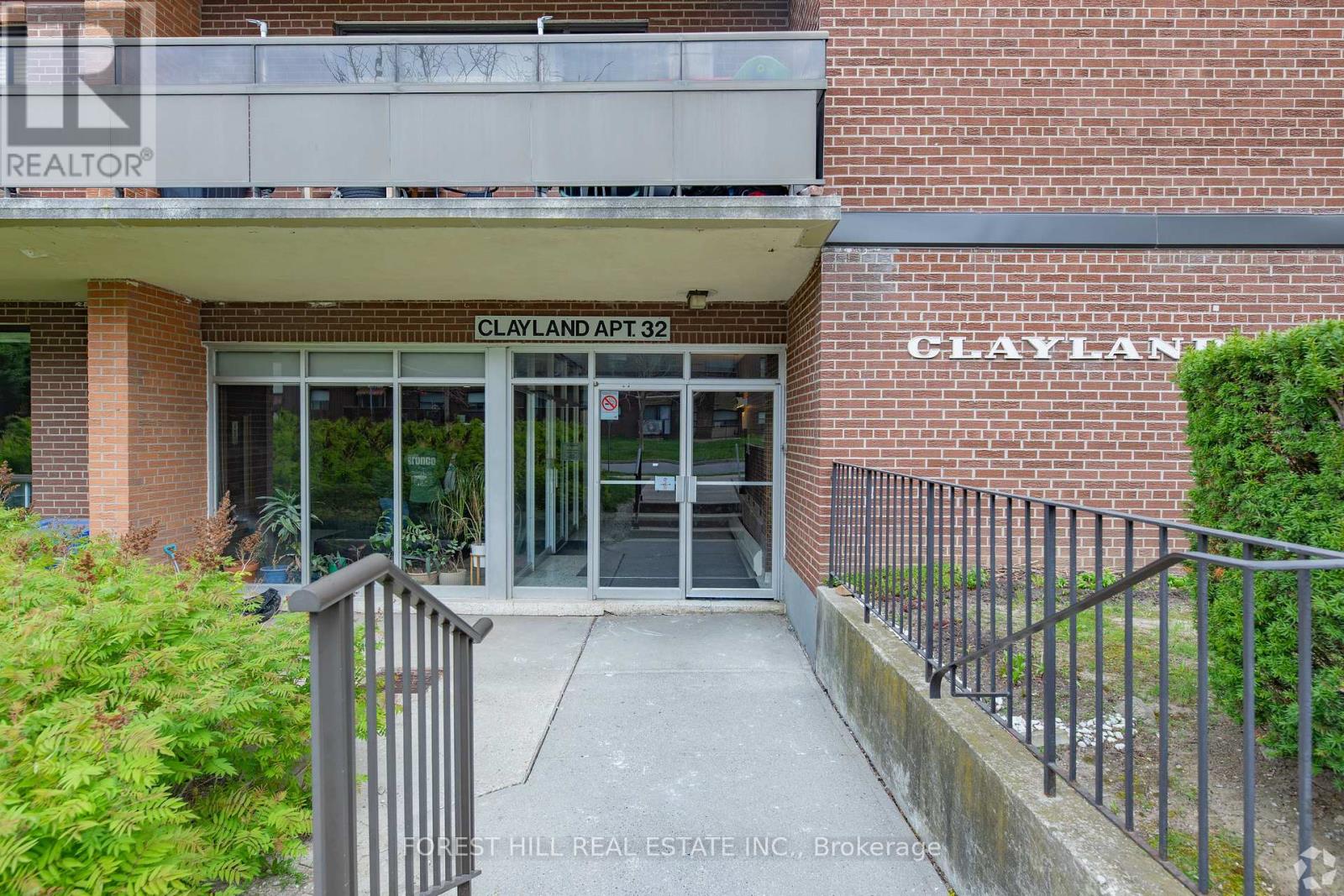 406 - 32 Clayland Drive Property Photo 2