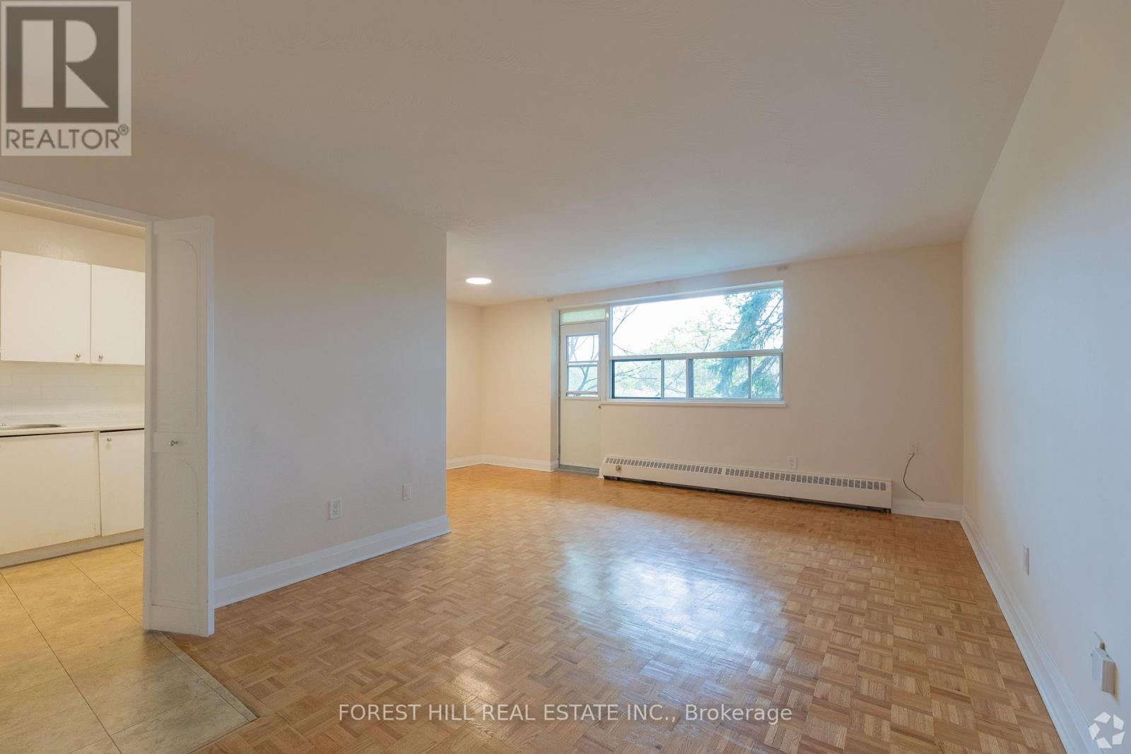 406 - 32 Clayland Drive Property Photo 14