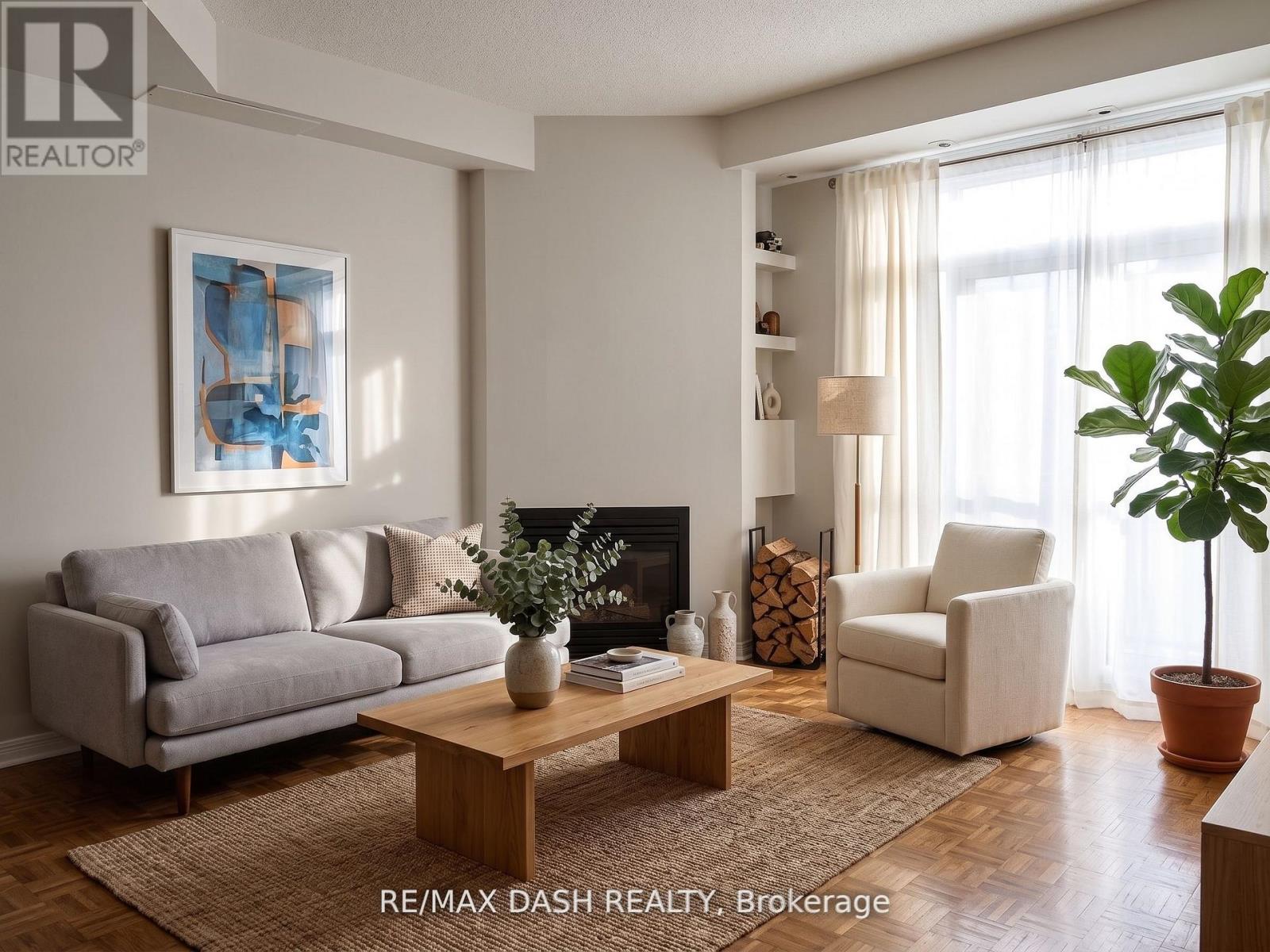 535 - 36 Stadium Road Property Photo 1