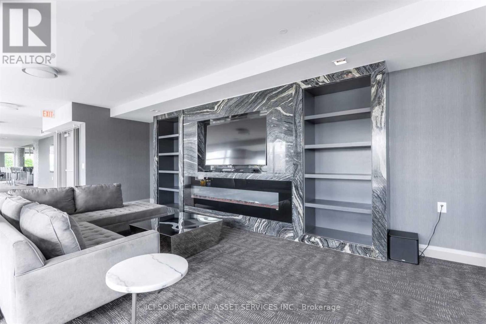 1020 - 525 Adelaide Street W Property Photo 28