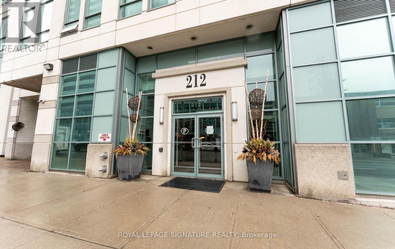 1411 - 212 Eglinton Avenue E Property Photo 1