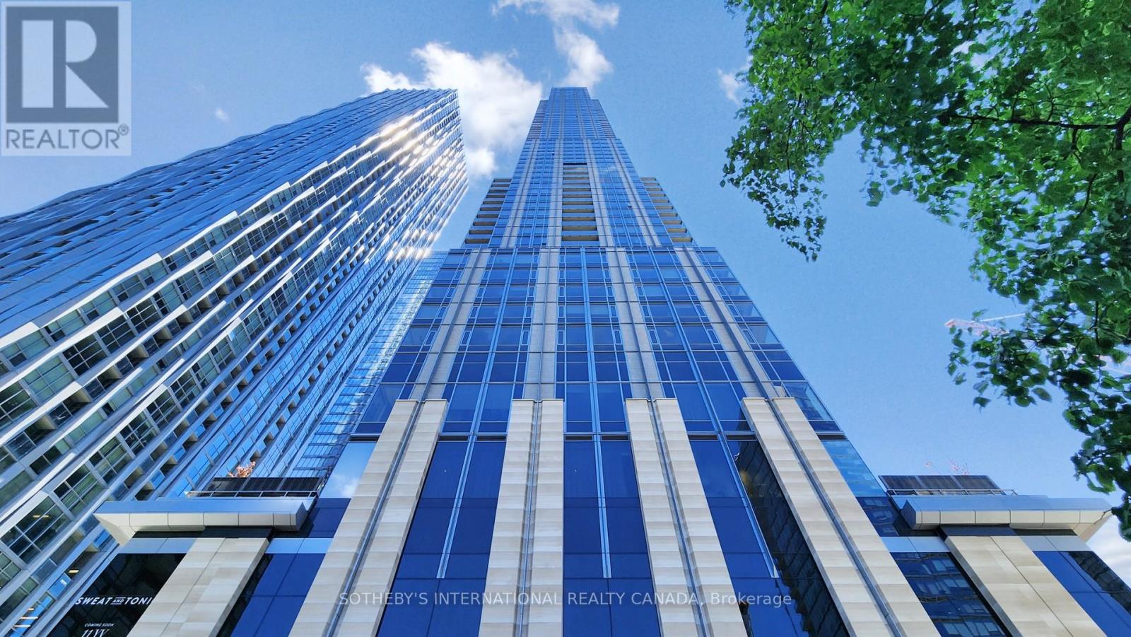 2112 - 11 Yorkville Avenue Property Photo 1