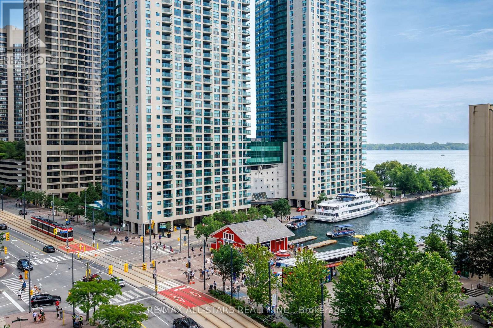 804 - 208 QUEENS QUAY W Property Photo 1