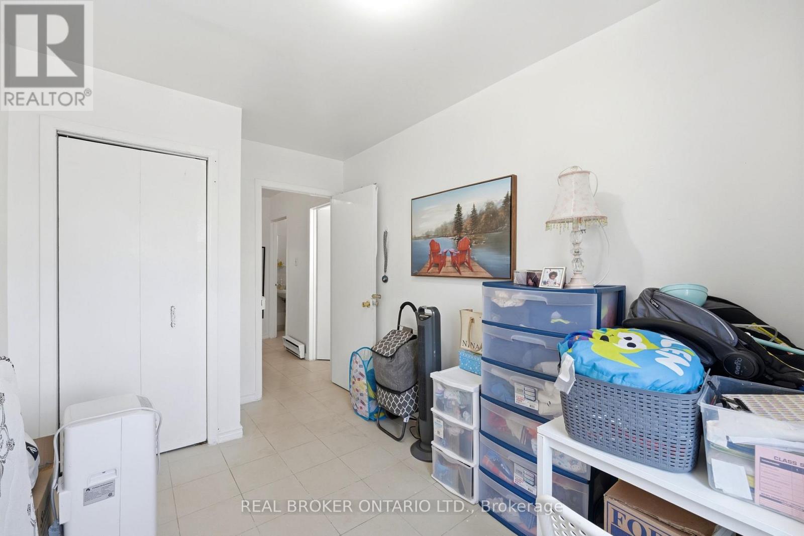 1479 Eglinton Avenue W Property Photo 20