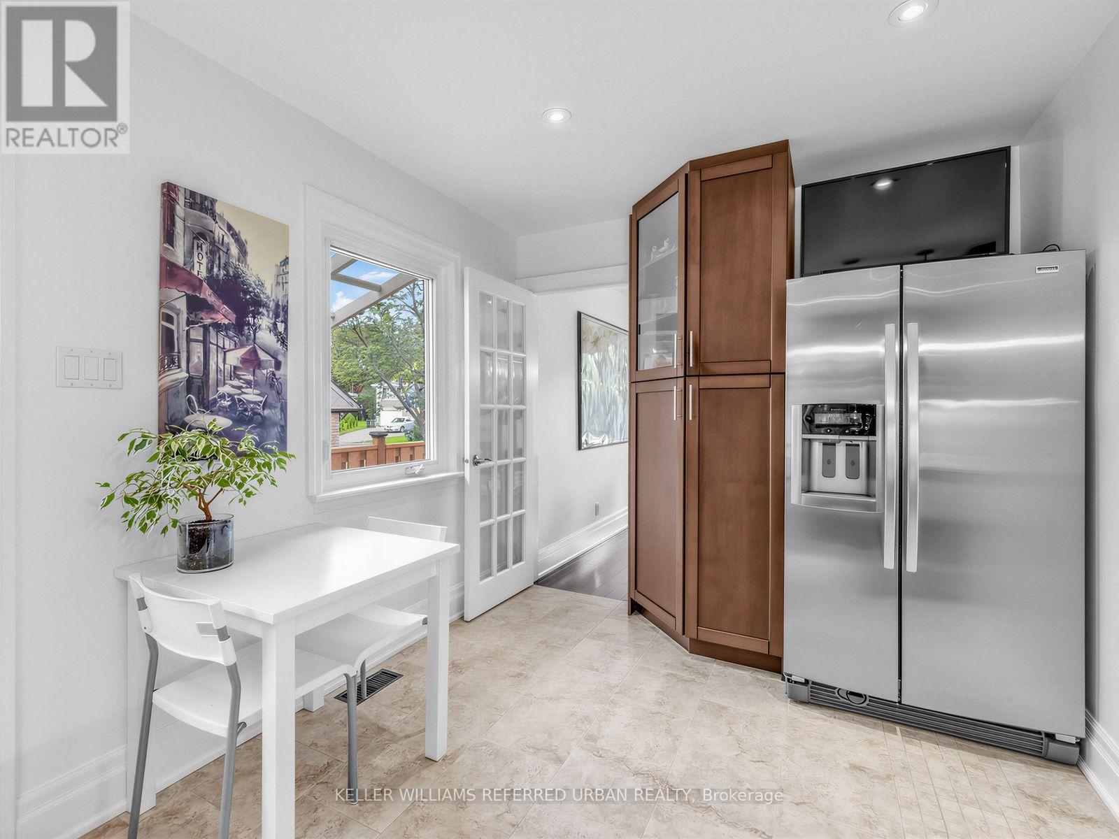 139 Holcolm Road Property Photo 7