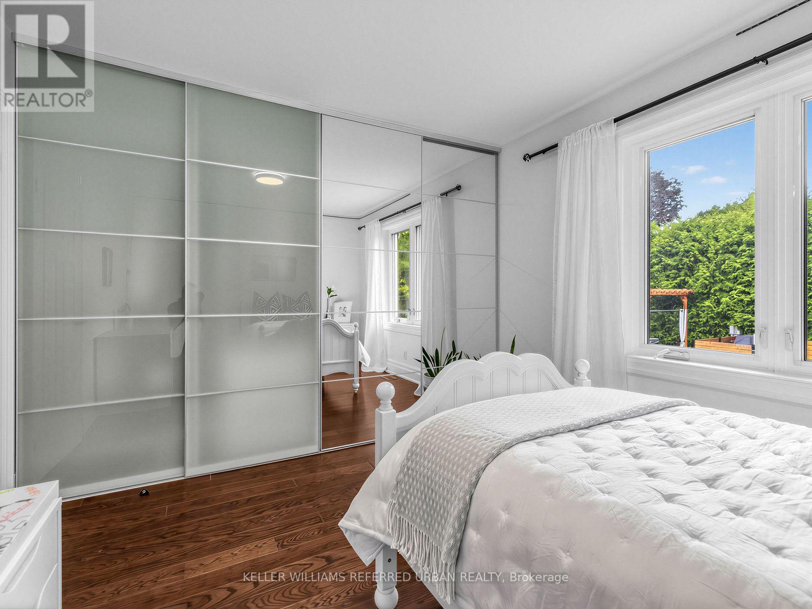 139 Holcolm Road Property Photo 10