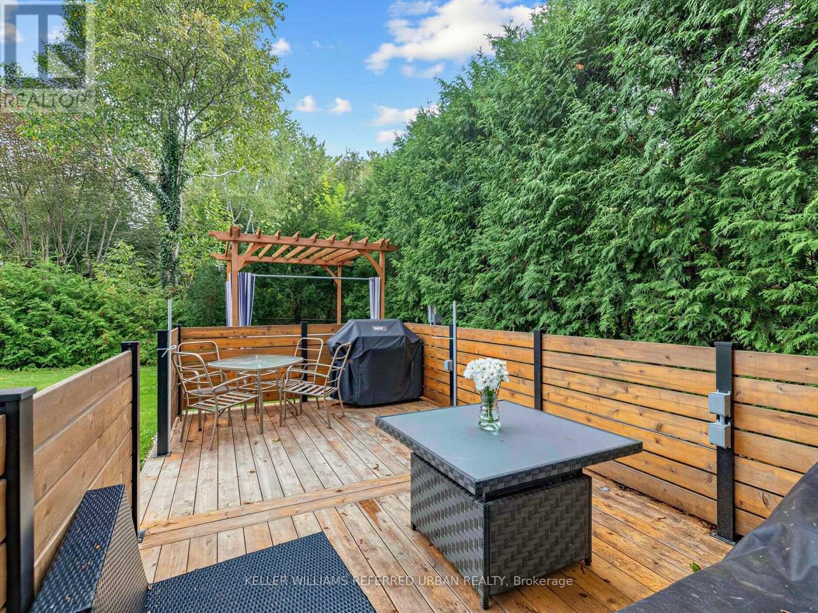 139 Holcolm Road Property Photo 25