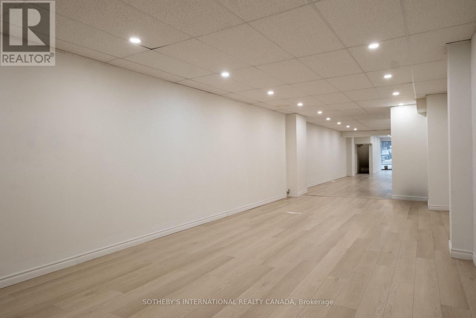 641 St Clair Avenue W Property Photo 6