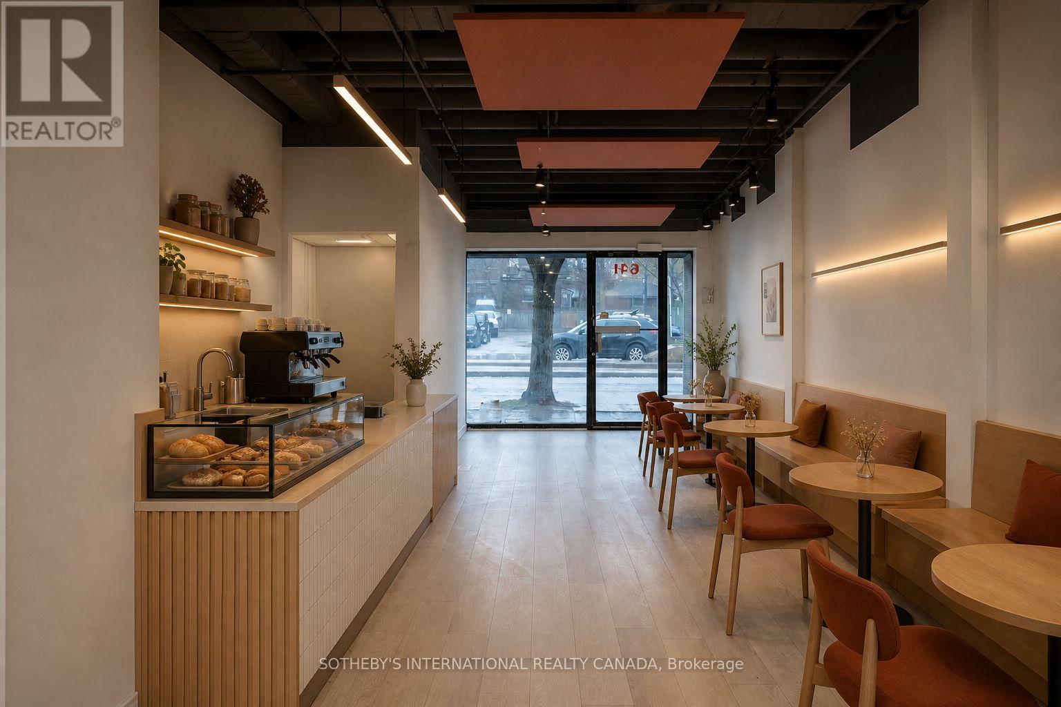 641 St Clair Avenue W Property Photo 12