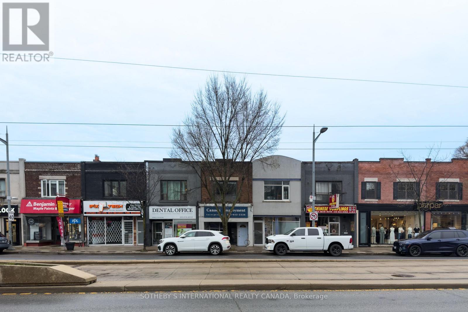 641 St Clair Avenue W Property Photo 27