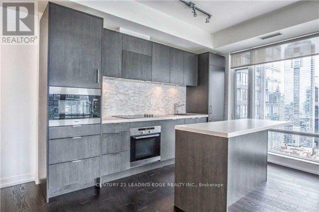 2909 - 21 Widmer Street Property Photo 10