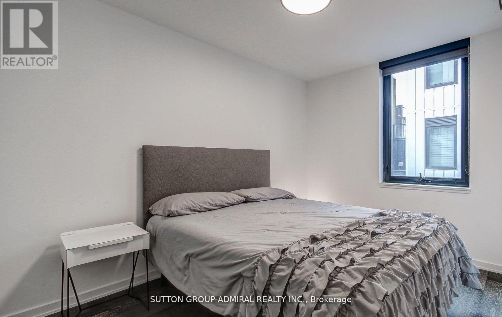 602 - 41 Dovercourt Road Property Photo 14