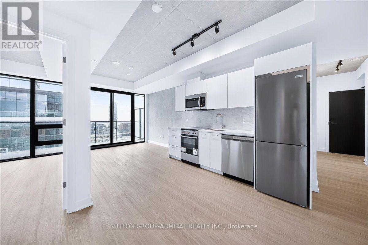 2202 - 284 King Street E Property Photo 13