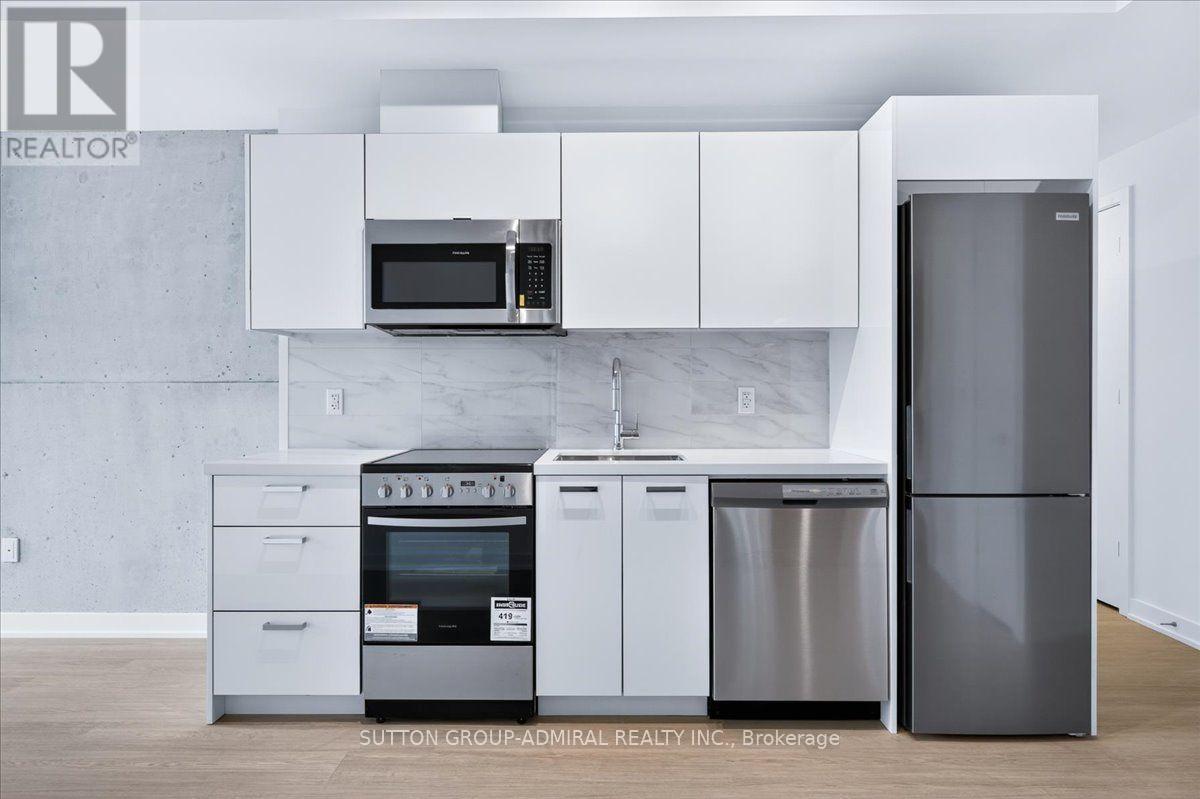 2202 - 284 King Street E Property Photo 15