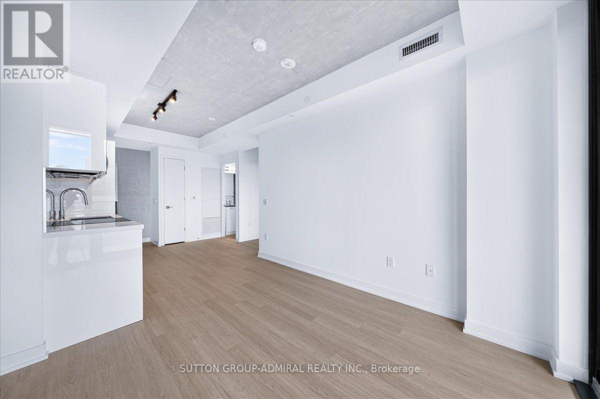 2202 - 284 King Street E Property Photo 18