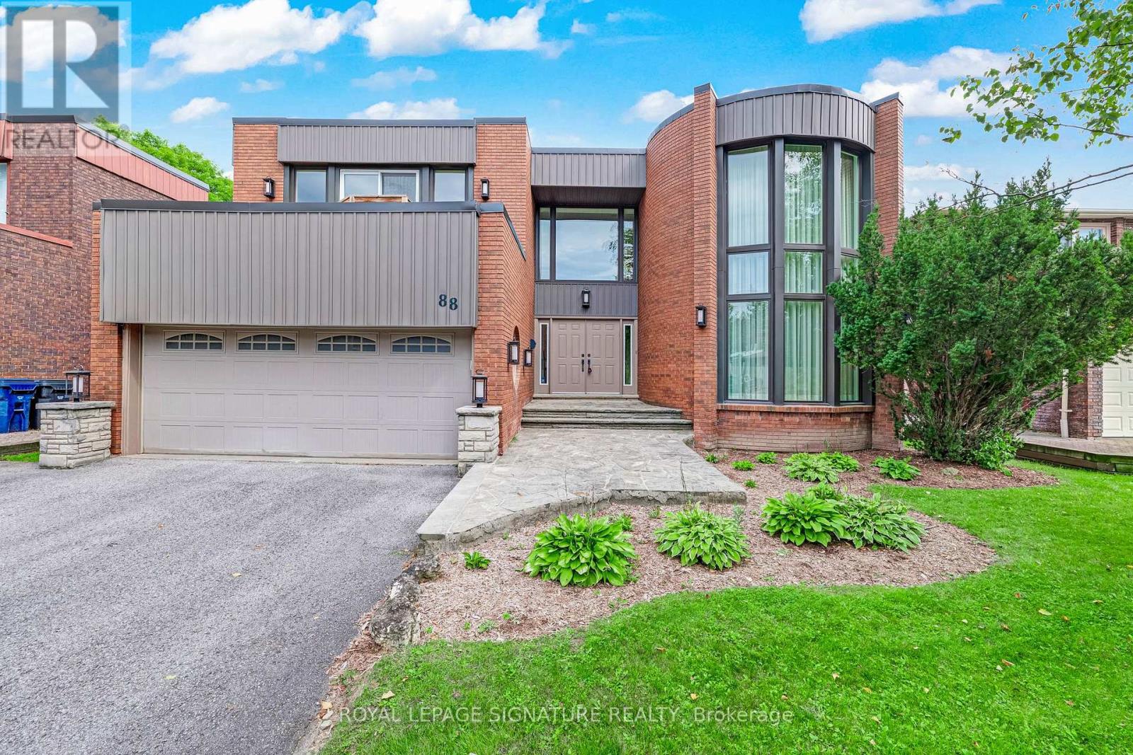 88 Garnier Court Property Photo 1