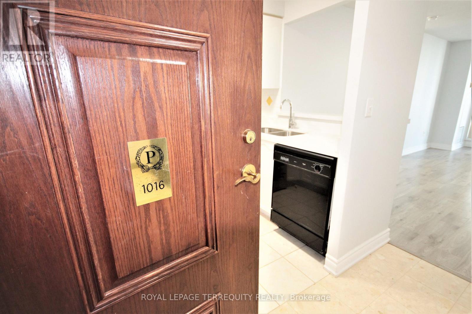 1016 - 39 Pemberton Avenue Property Photo 1