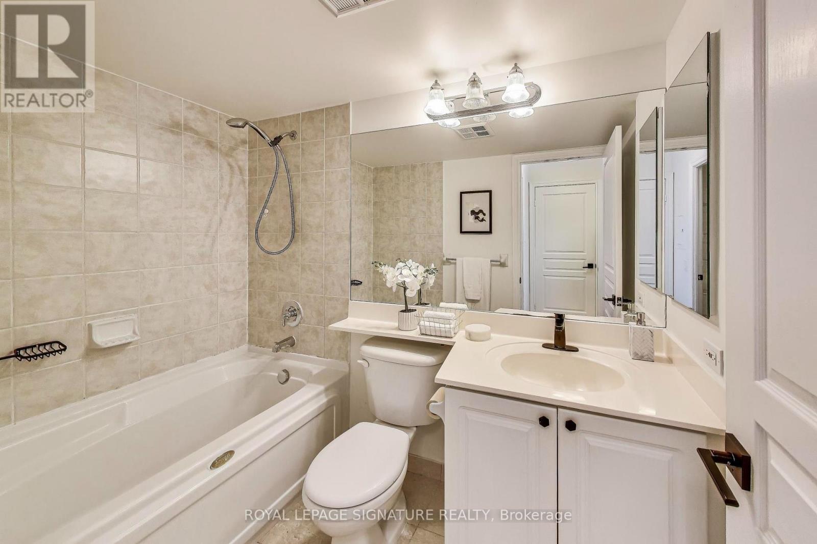 411 - 5 Northtown Way Property Photo 11