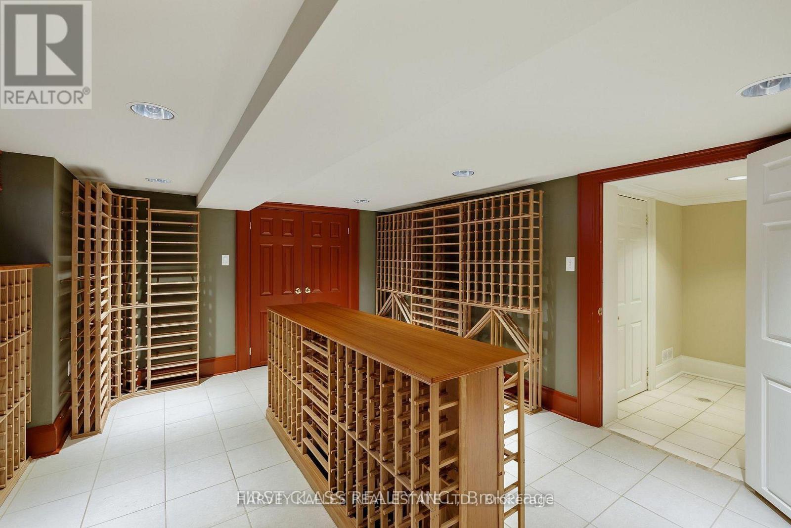 80 Douglas Drive Property Photo 44