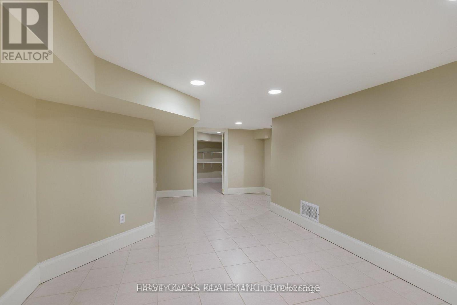 80 Douglas Drive Property Photo 46