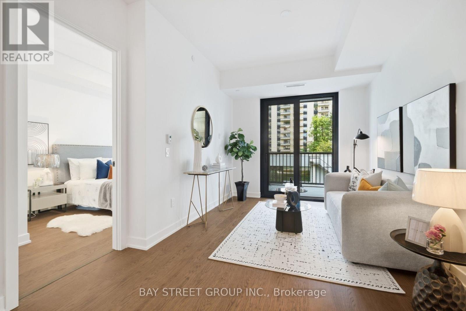 639 - 91 MONTCLAIR AVENUE Property Photo 1