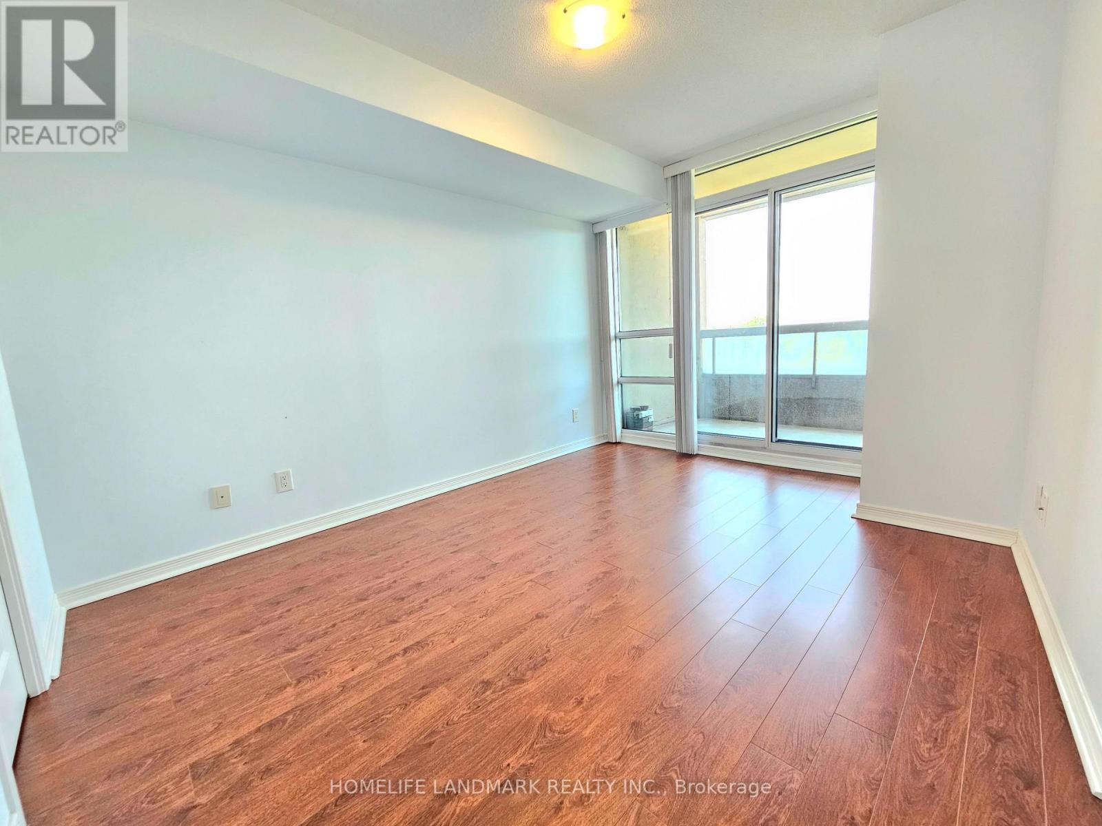 812 - 503 Beecroft Road Property Photo 26