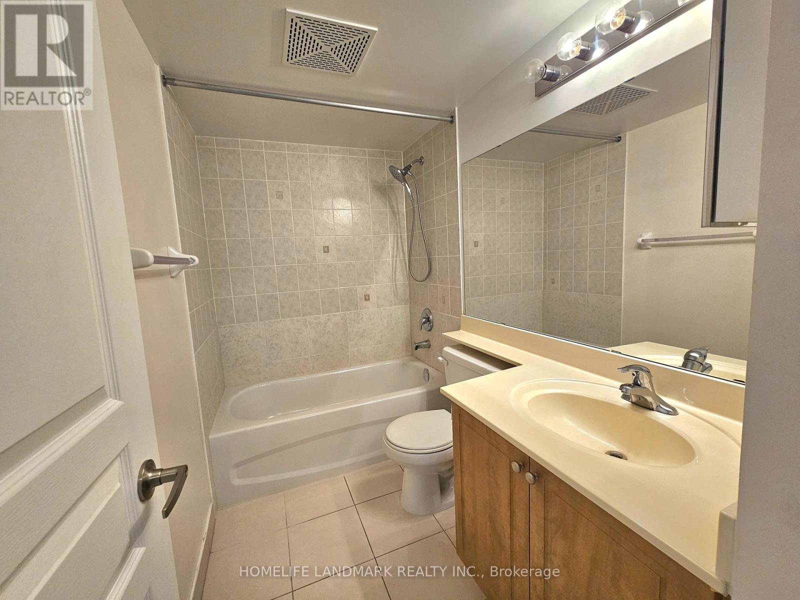 812 - 503 Beecroft Road Property Photo 36
