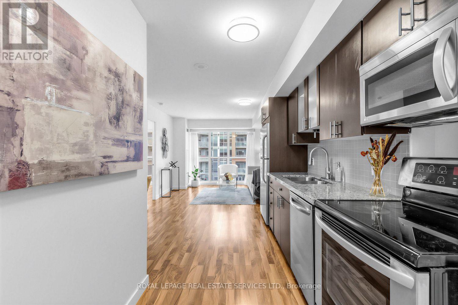 337 - 1005 King Street W Property Photo 14