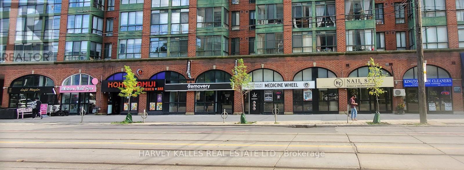793 King Street W Property Photo 1