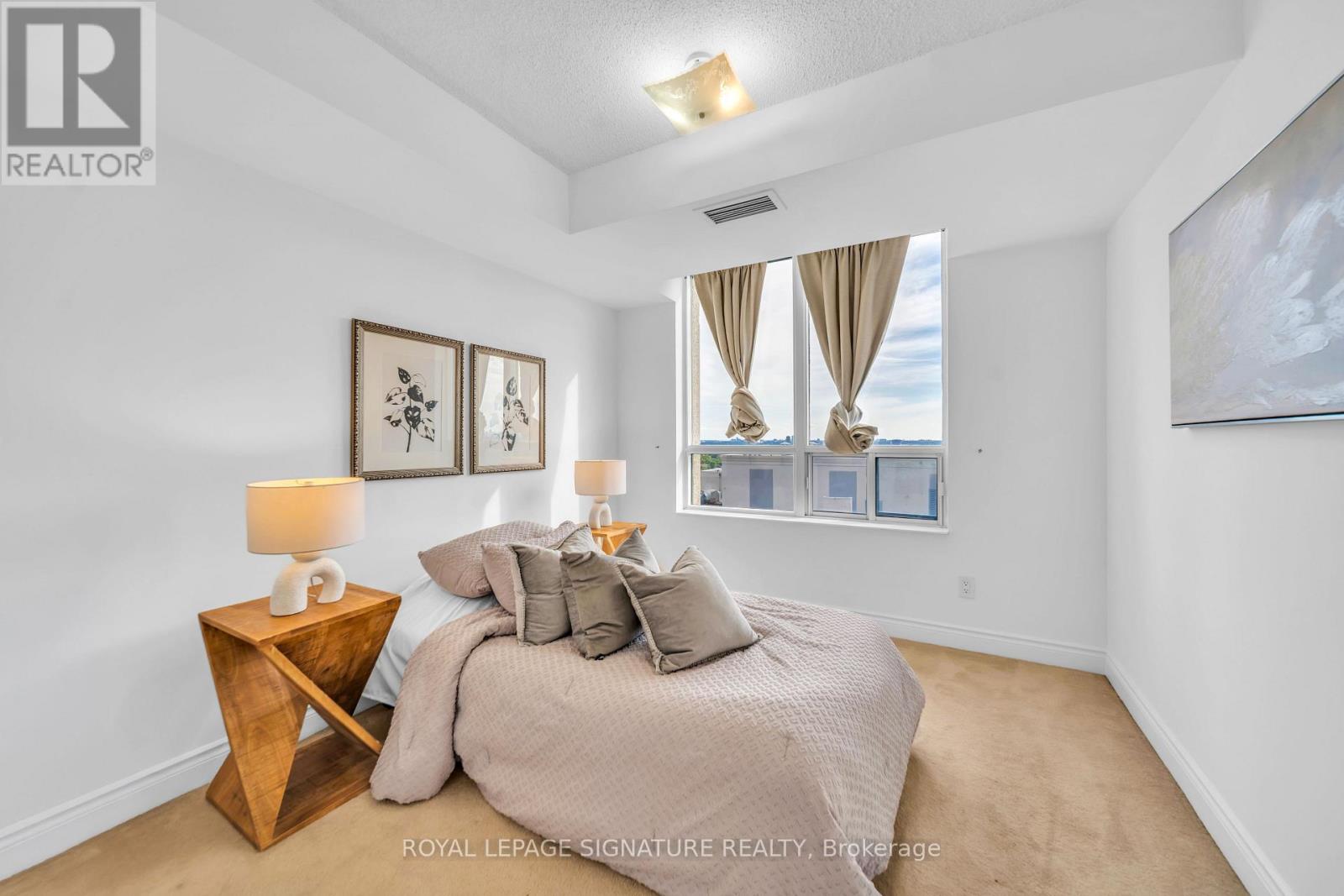2122 - 15 Northtown Way Property Photo 18